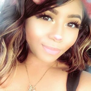 Meet your Posher, Aisha